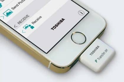 CES 2015: Toshiba Unveils High-Speed iPhone Dongle