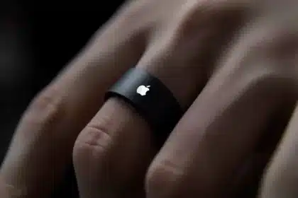 Hand wearing an Apple Smart Ring concept.