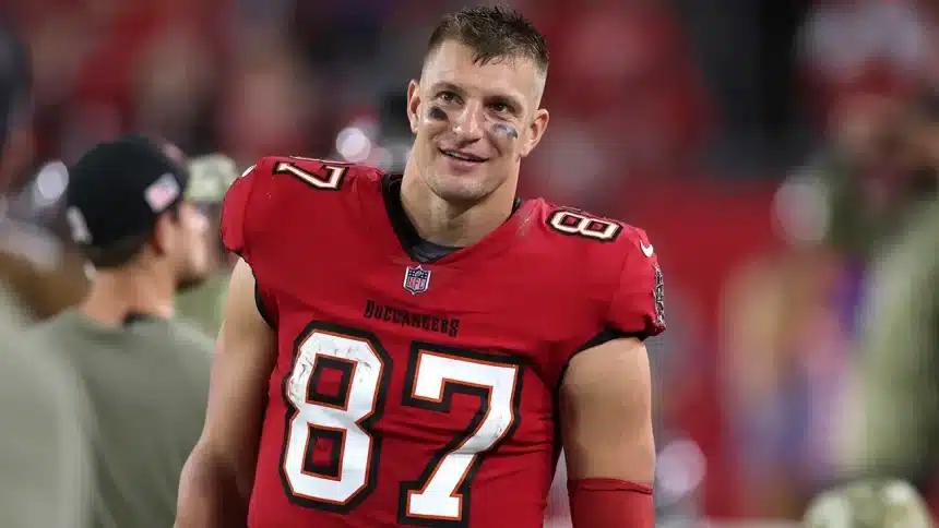 Rob Gronkowski in Buccaneers jersey.